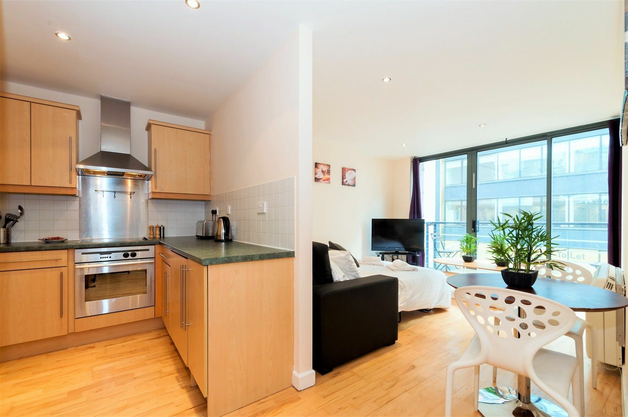 Greek Street Suites Лидс Экстерьер фото